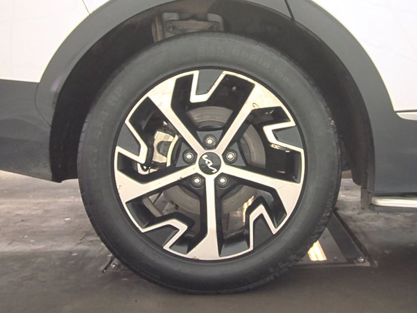 2023 Kia Sportage EX FWD