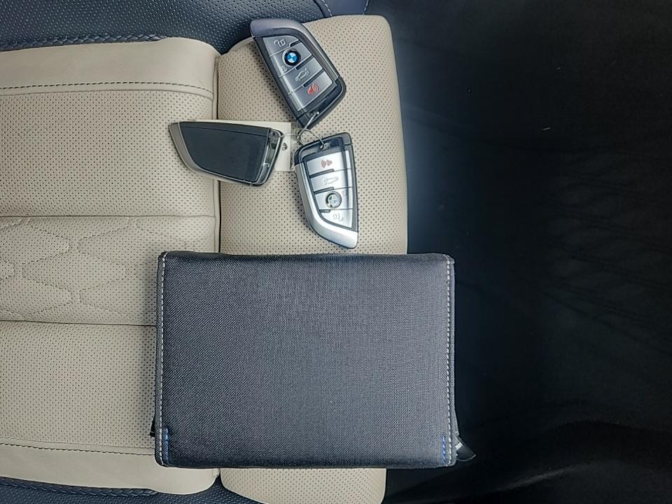 2022 BMW X5 M50i AWD