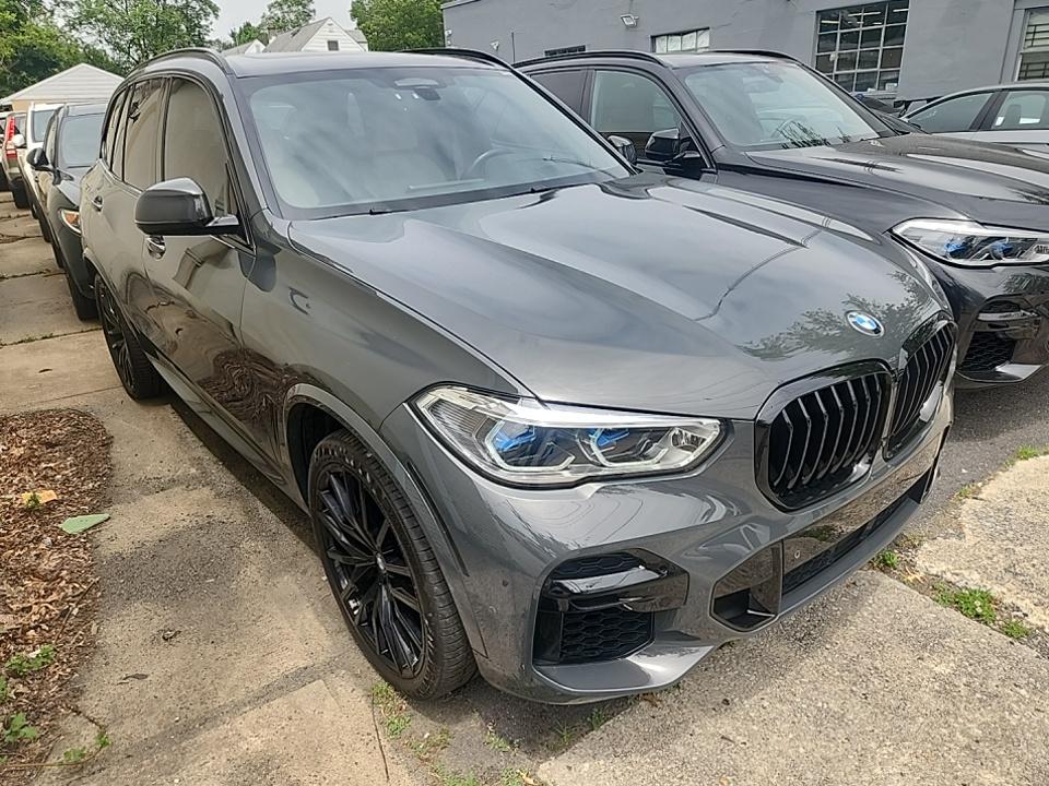 2022 BMW X5 M50i AWD