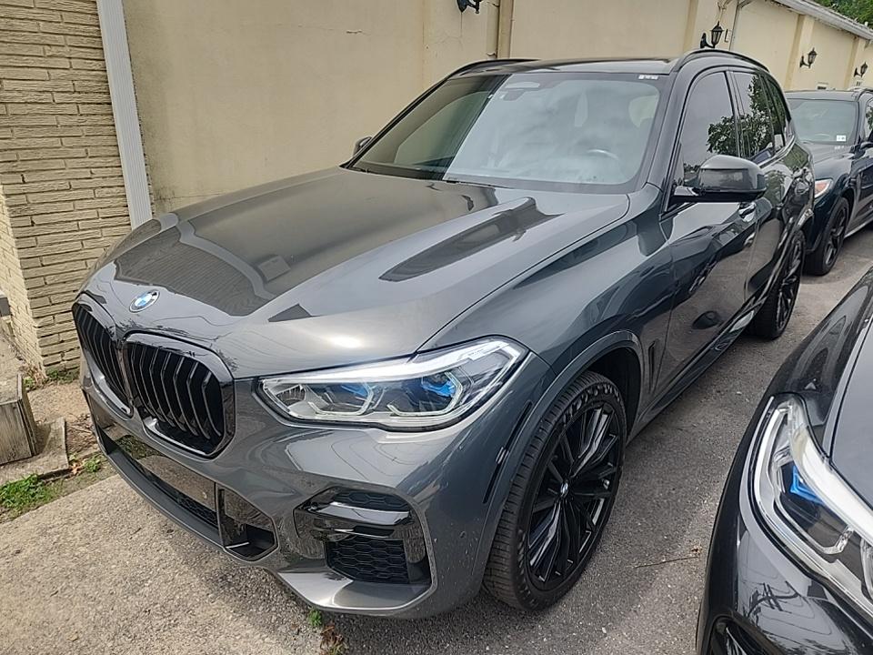 2022 BMW X5 M50i AWD