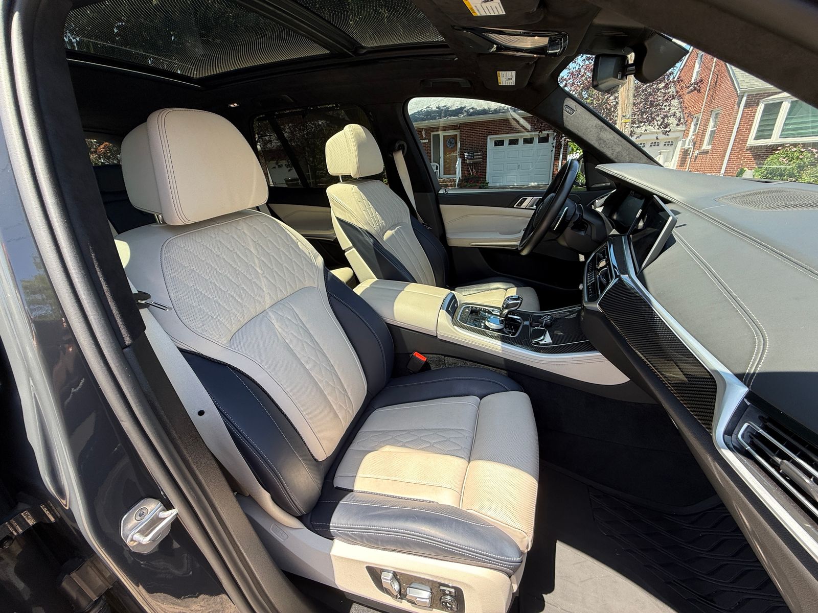 2022 BMW X5 M50i AWD