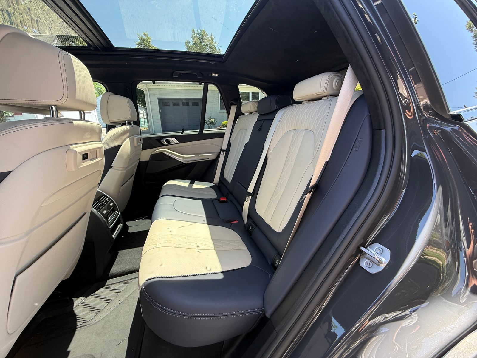 2022 BMW X5 M50i AWD