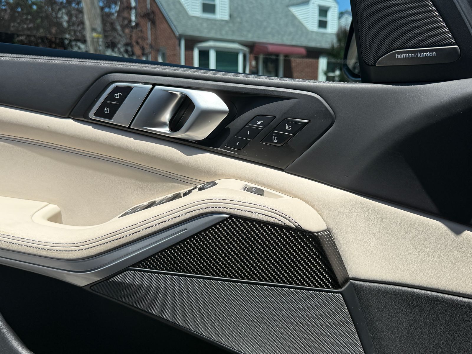 2022 BMW X5 M50i AWD