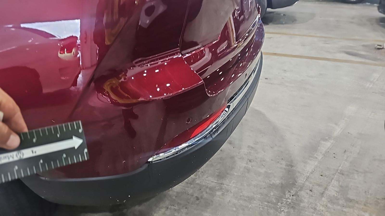 2024 Jeep Grand Cherokee Laredo RWD