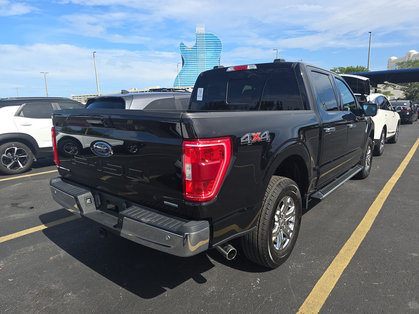2022 Ford F-150 XLT AWD