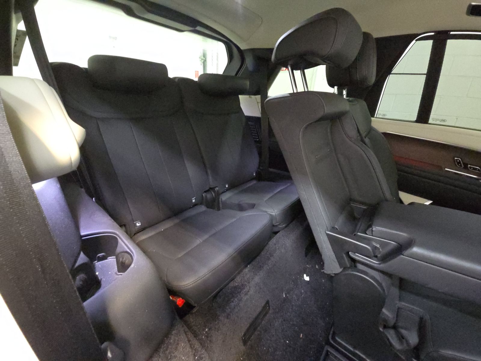 2023 Land Rover Range Rover SE LWB AWD
