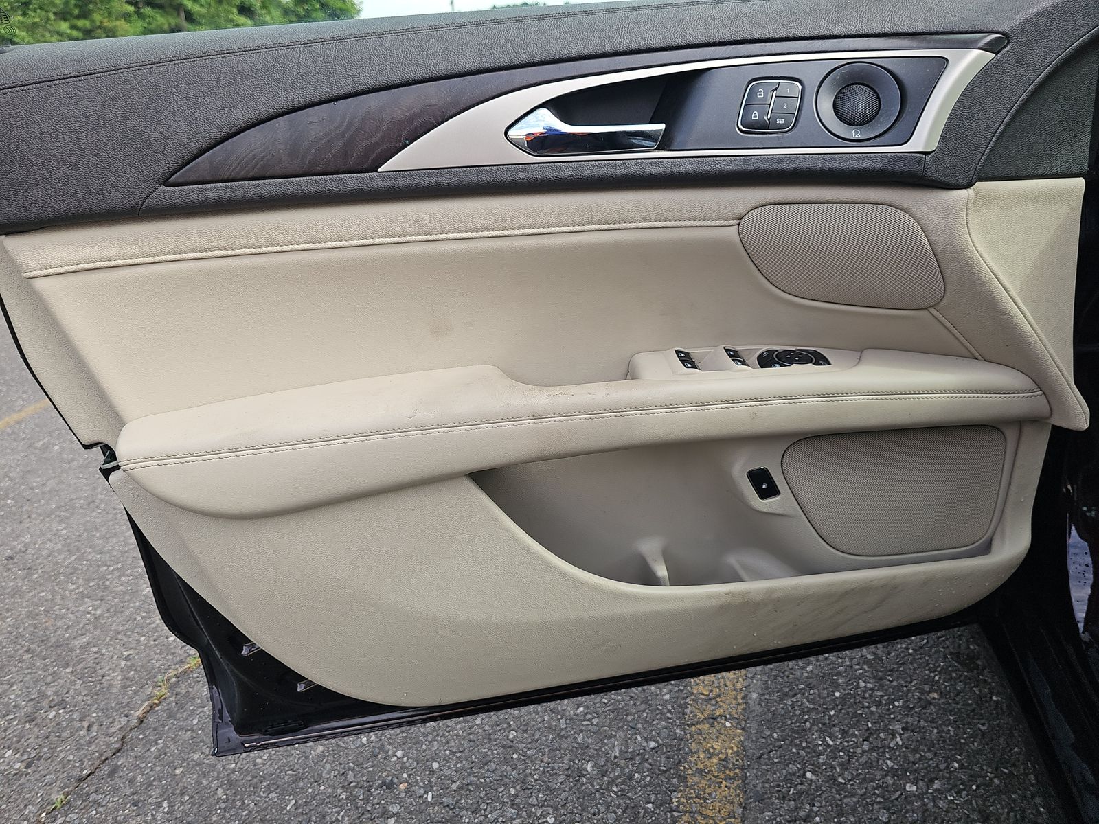 2020 Lincoln MKZ Hybrid Reserve FWD