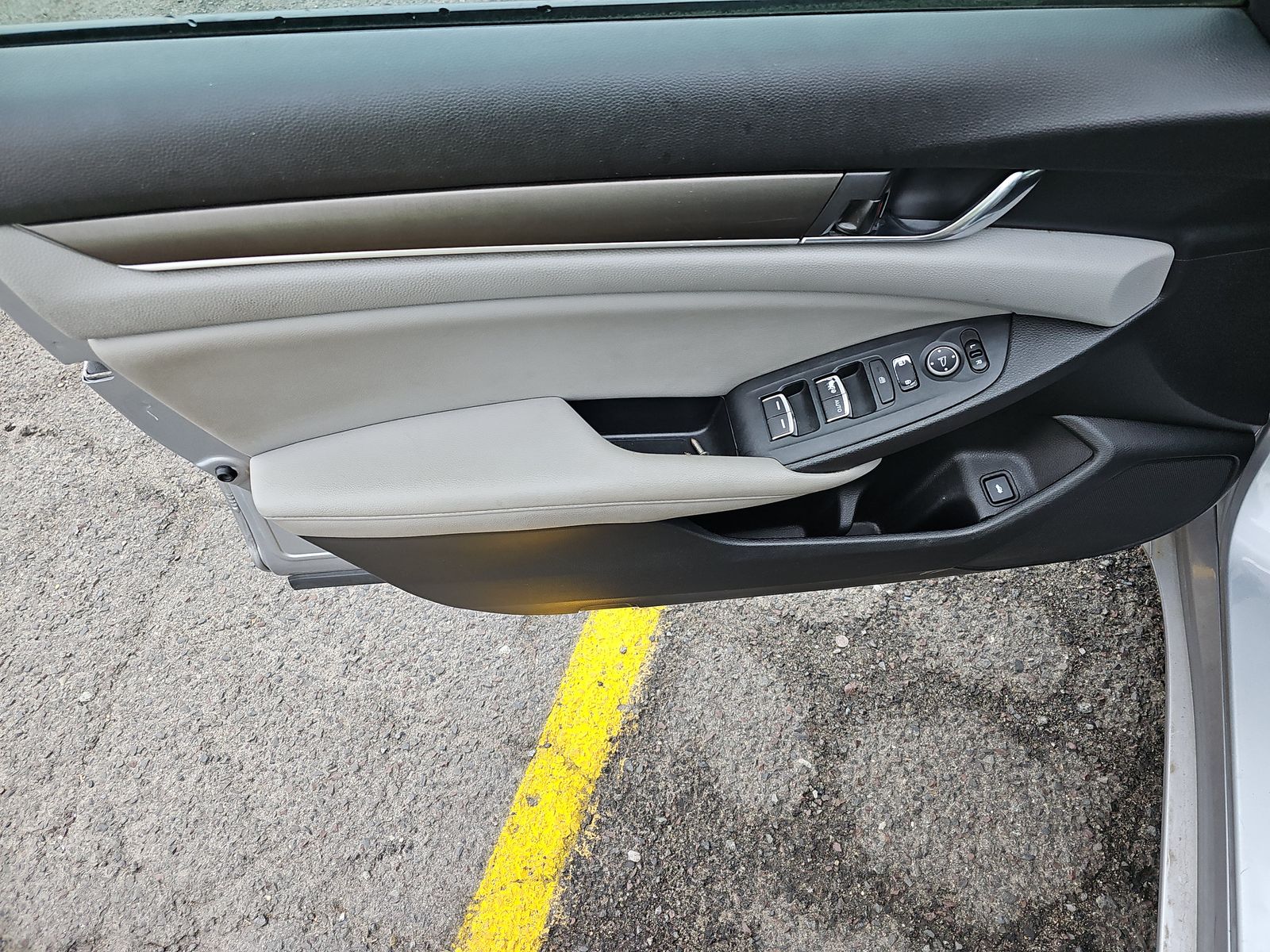 2019 Honda Accord LX FWD