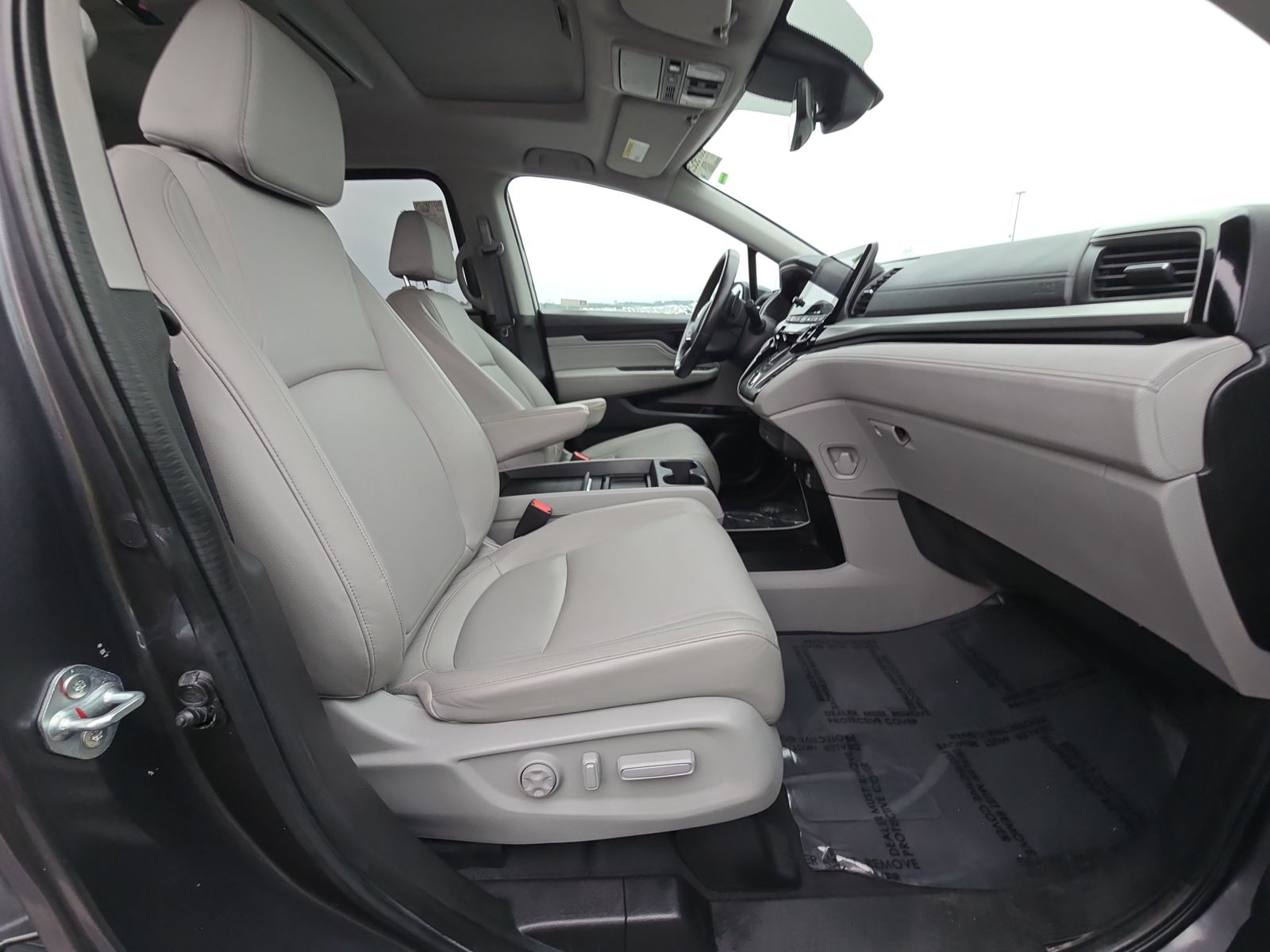 2022 Honda Odyssey Touring FWD