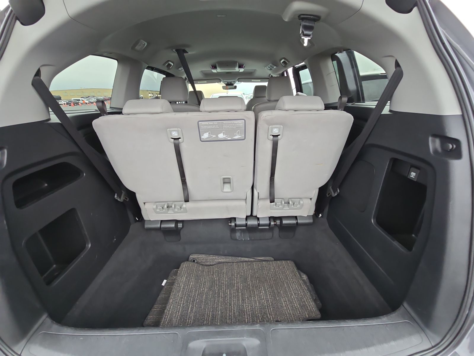 2022 Honda Odyssey Touring FWD