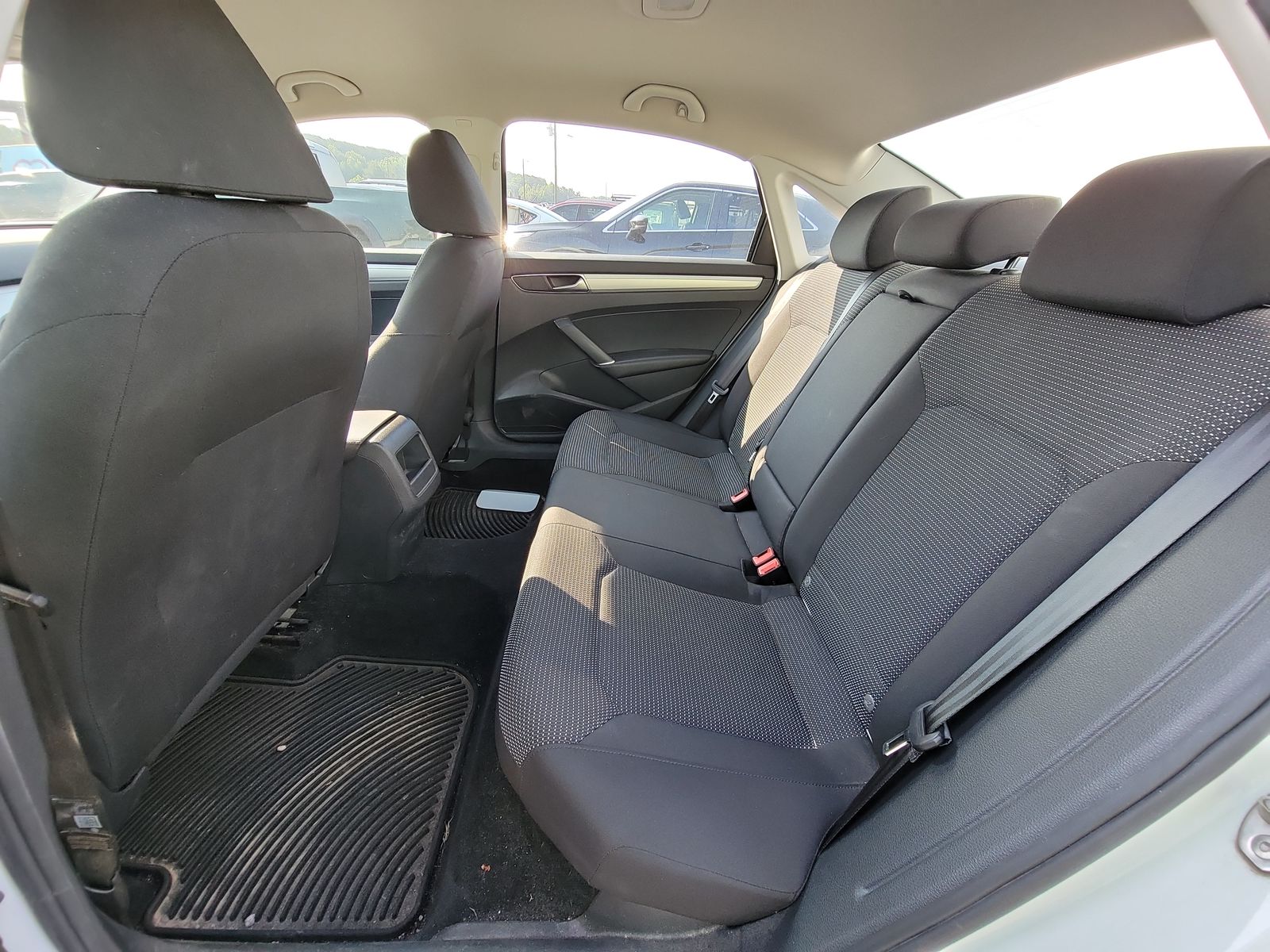 2018 Volkswagen Passat 2.0T S FWD