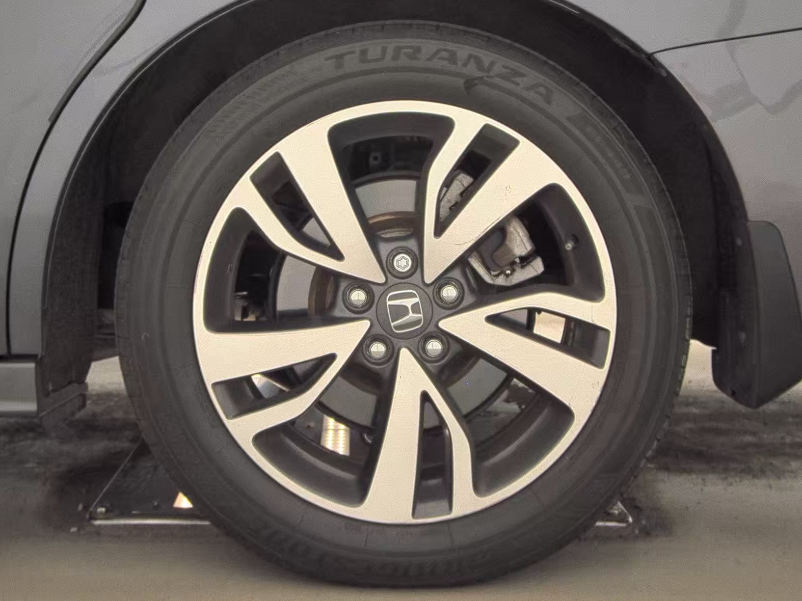 2022 Honda Odyssey Touring FWD