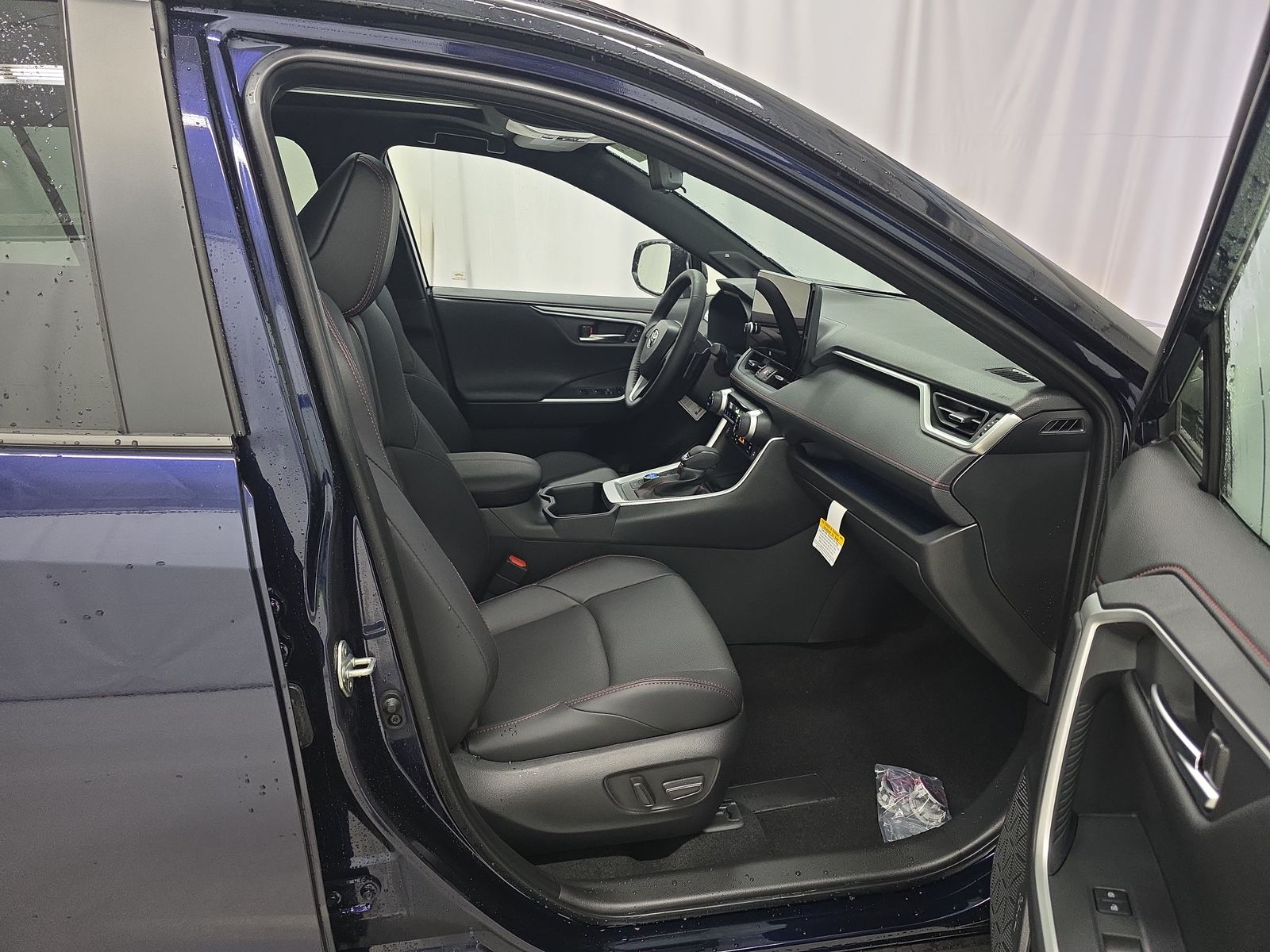 2025 Toyota RAV4 Plug-In Hybrid XSE AWD