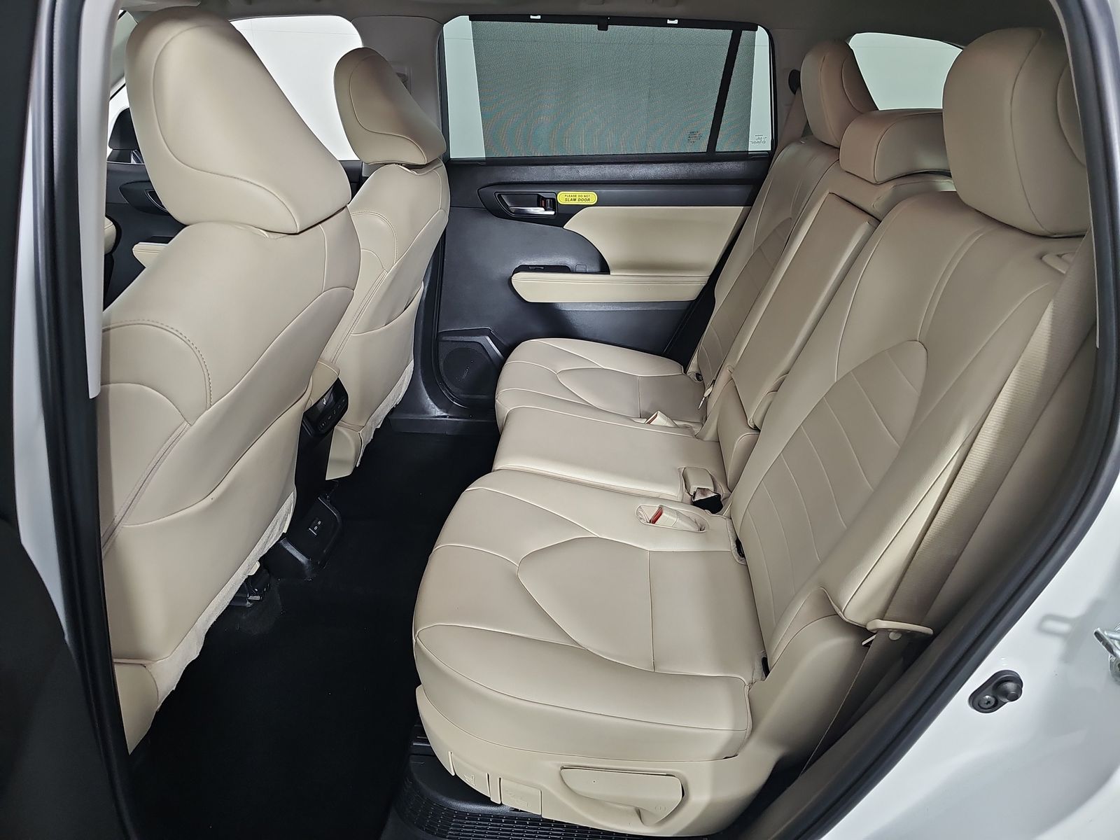 2023 Toyota Highlander Hybrid XLE AWD