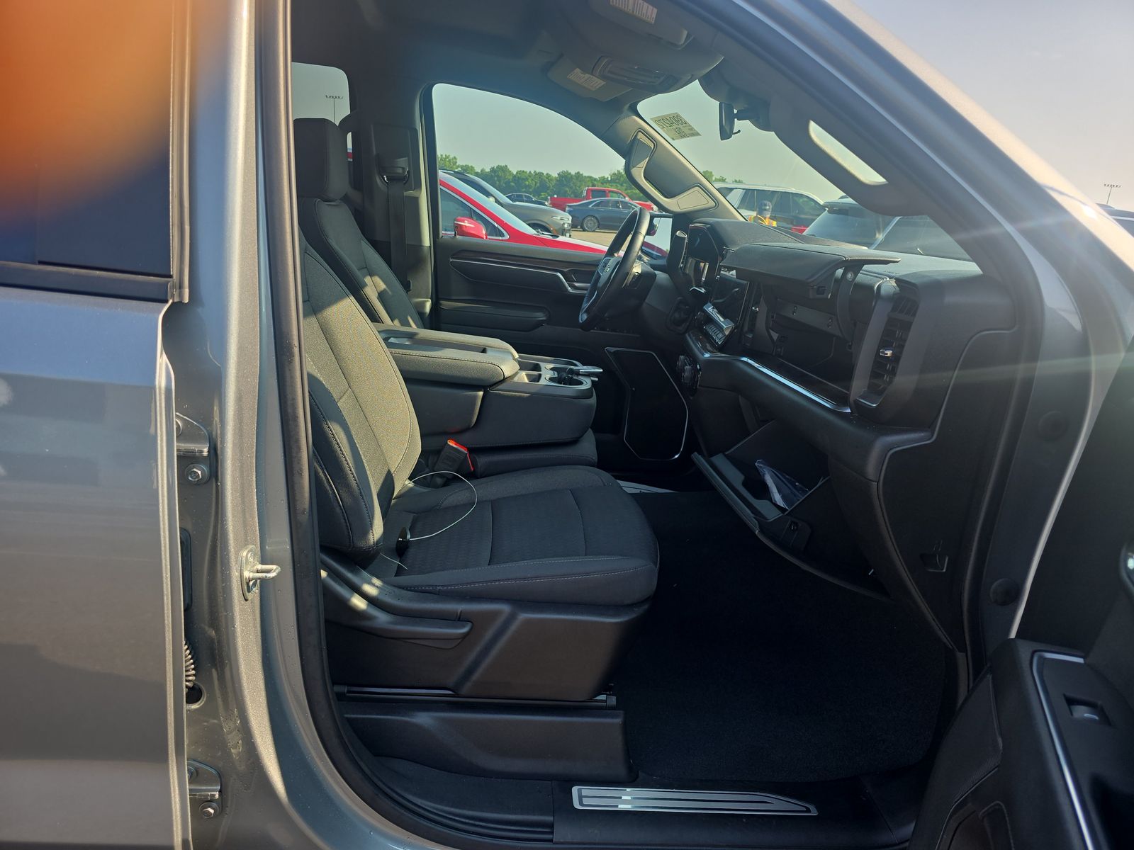 2023 Chevrolet Silverado 1500 LT AWD