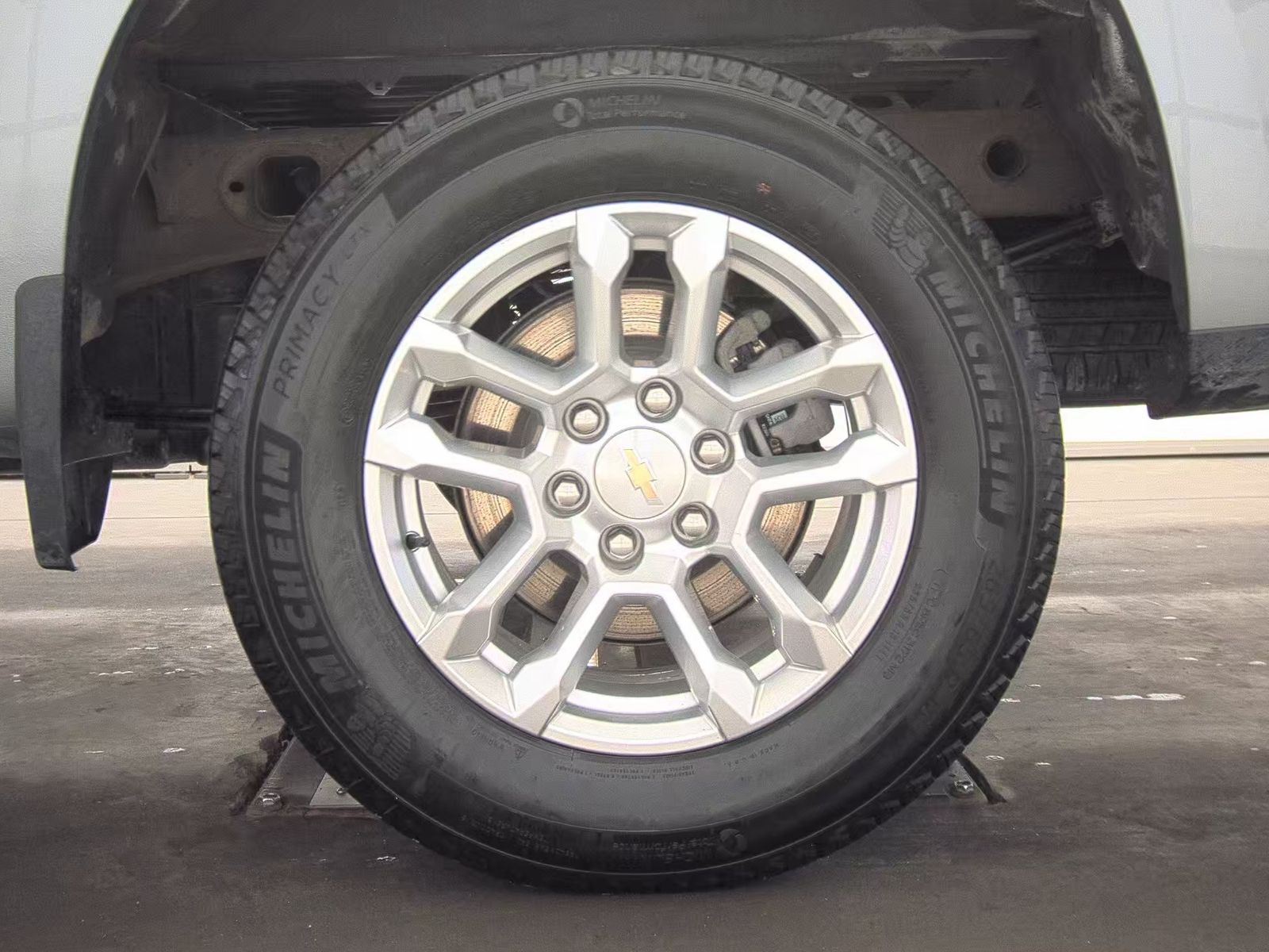 2023 Chevrolet Silverado 1500 LT AWD