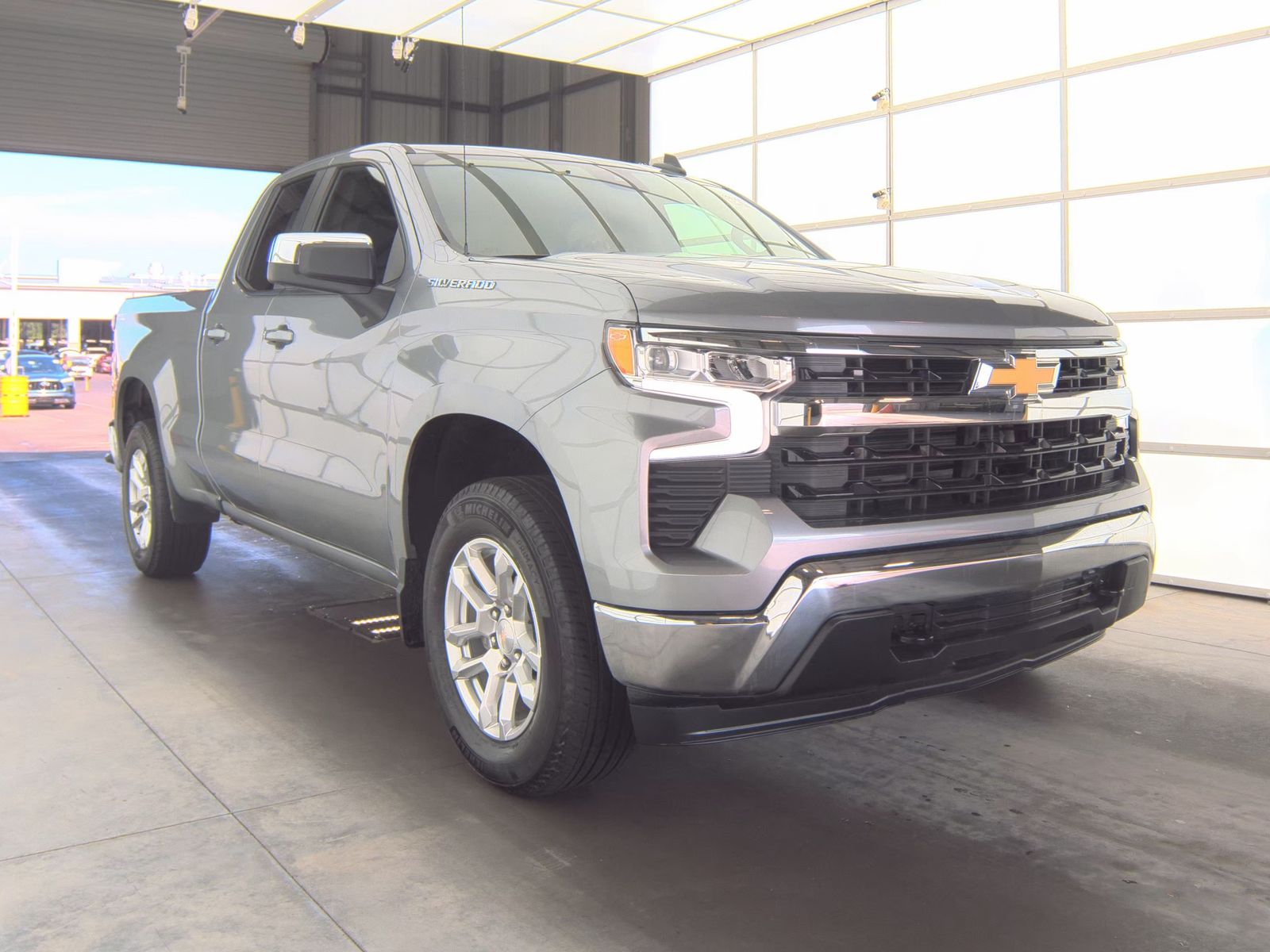 2023 Chevrolet Silverado 1500 LT AWD