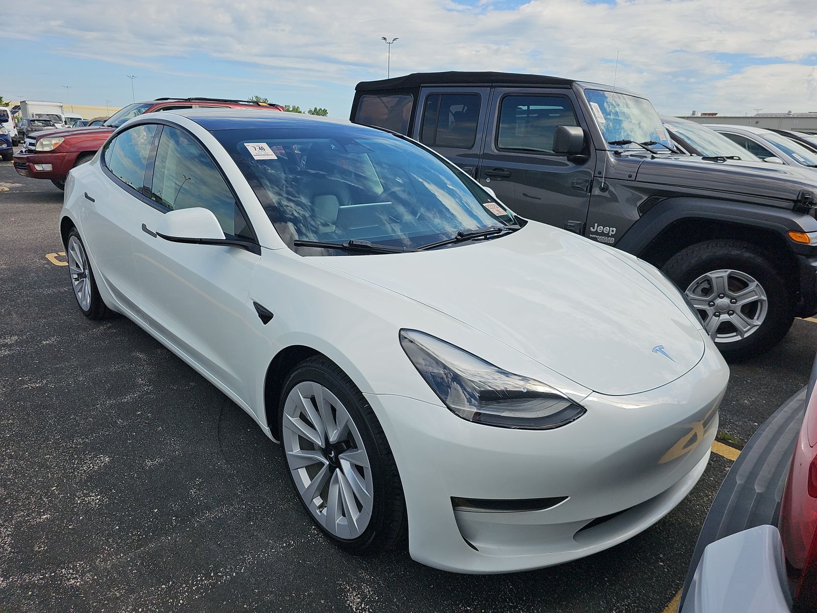 2023 Tesla Model 3 Standard Range FWD