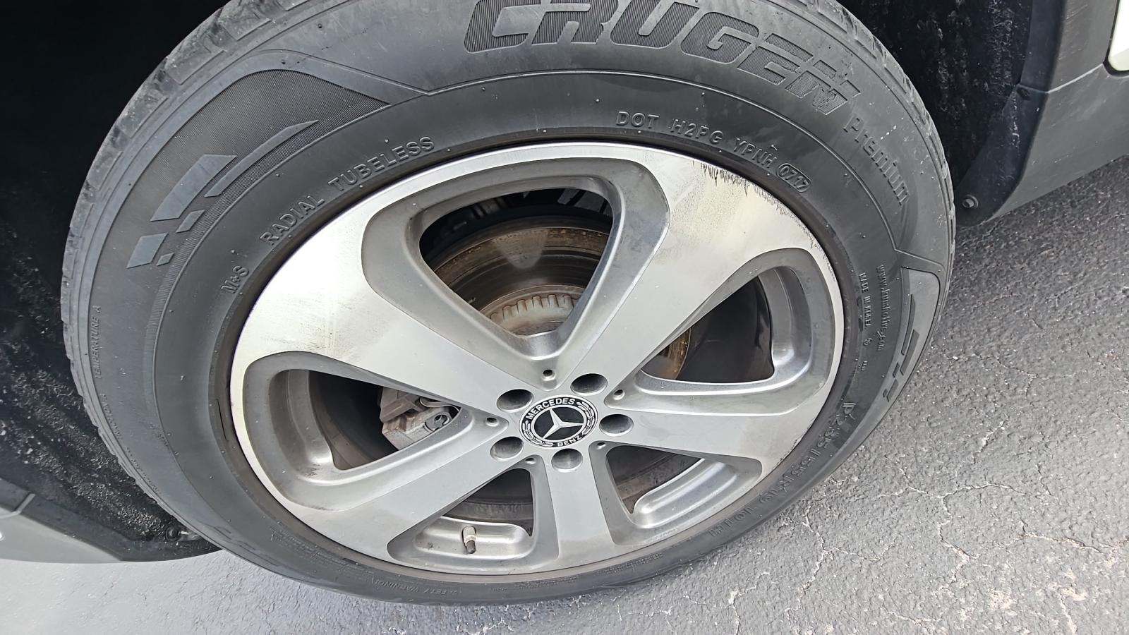 2022 Mercedes-Benz GLC GLC 300 RWD