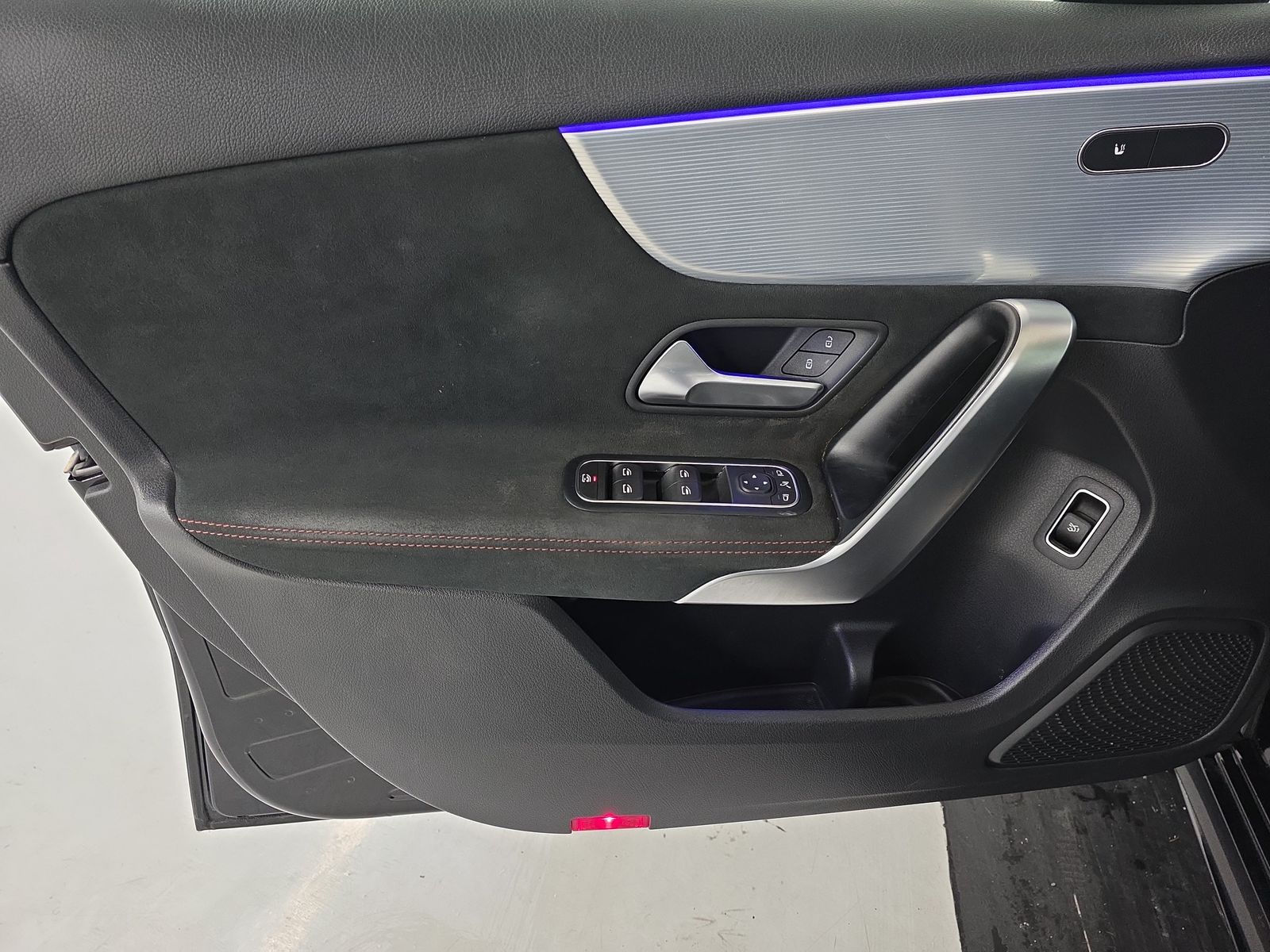 2022 Mercedes-Benz A-Class A 220 FWD