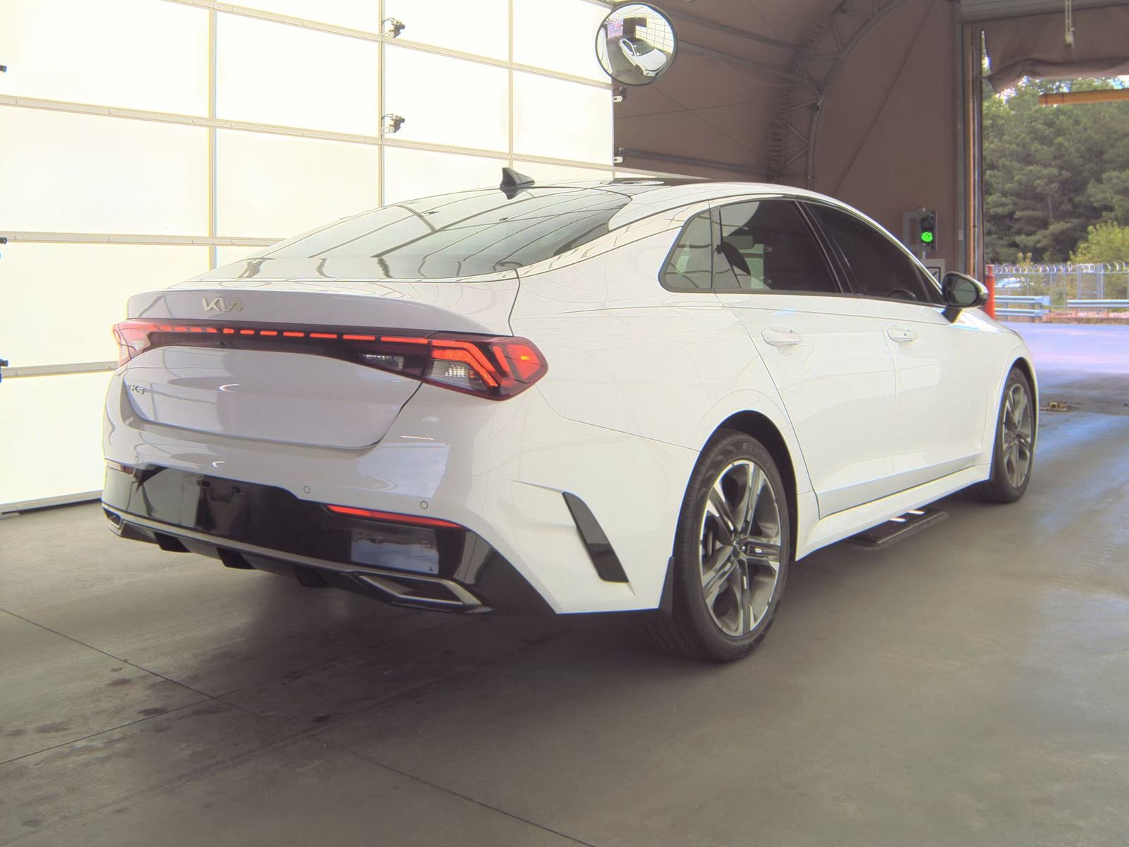2022 Kia K5 EX FWD