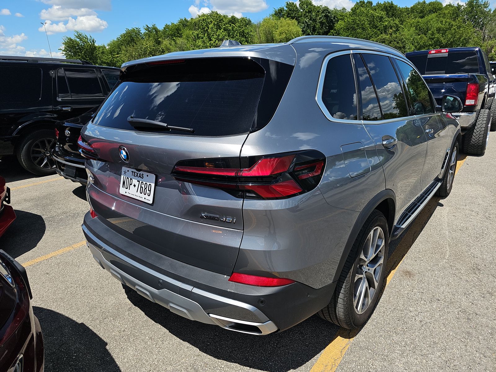 2025 BMW X5 xDrive40i AWD