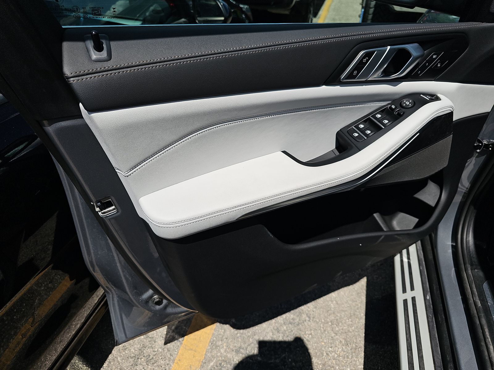 2025 BMW X5 xDrive40i AWD