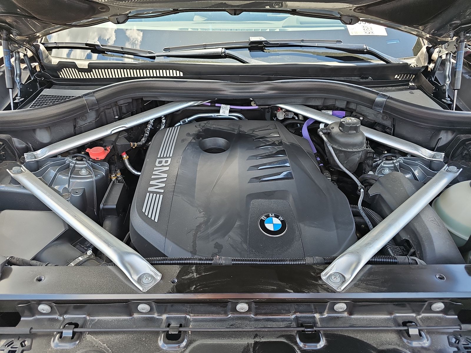 2025 BMW X5 xDrive40i AWD