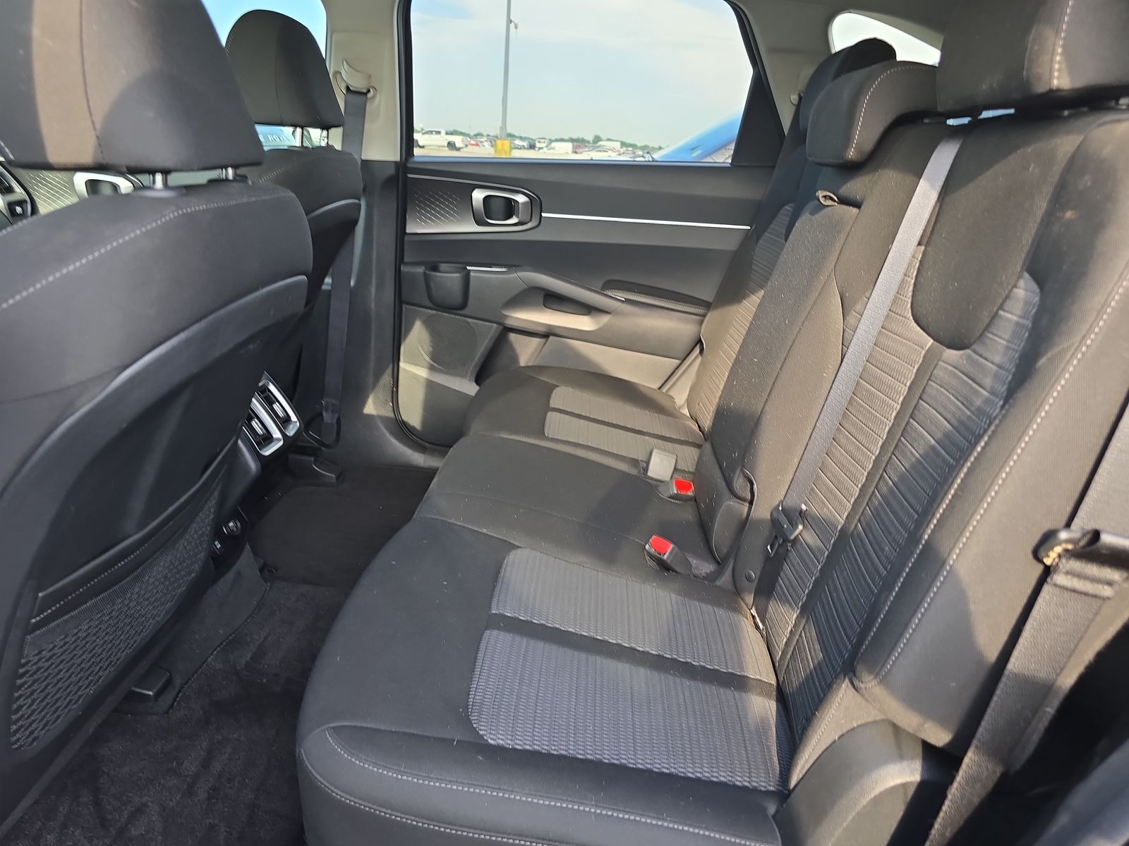 2023 Kia Sorento LX FWD