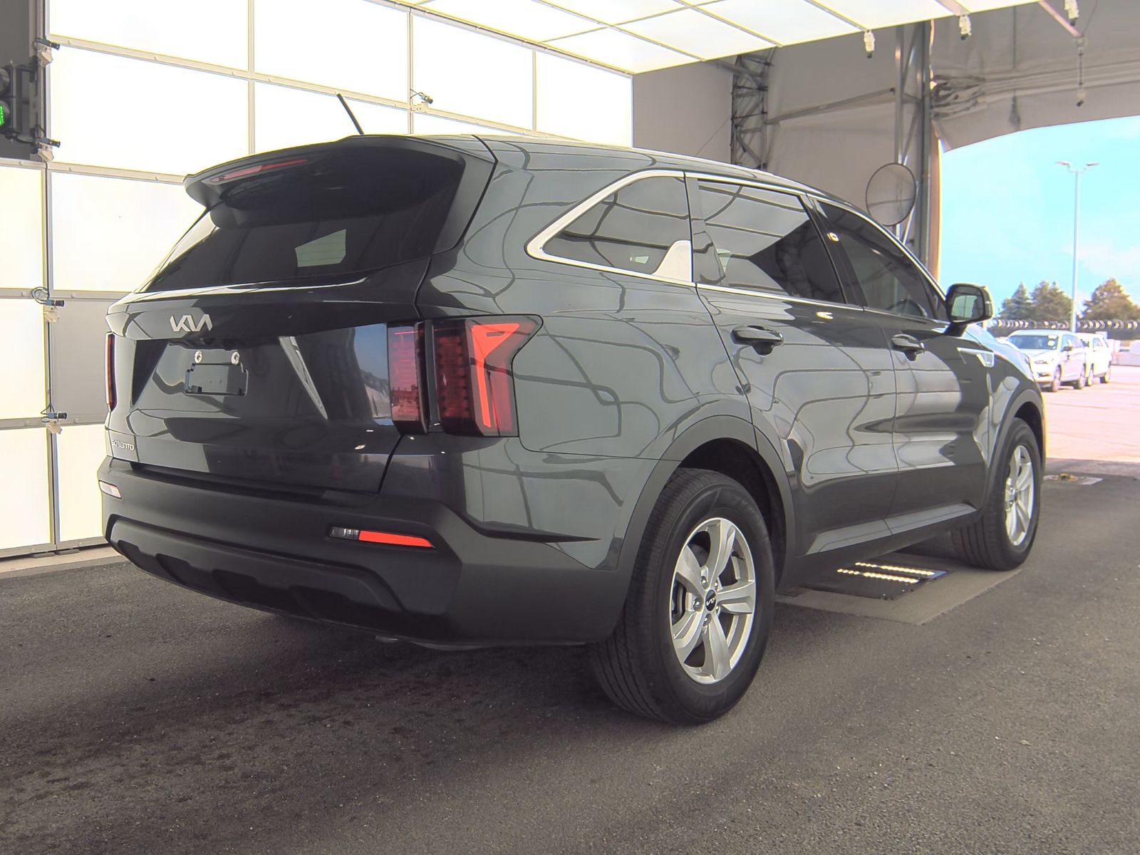 2023 Kia Sorento LX FWD