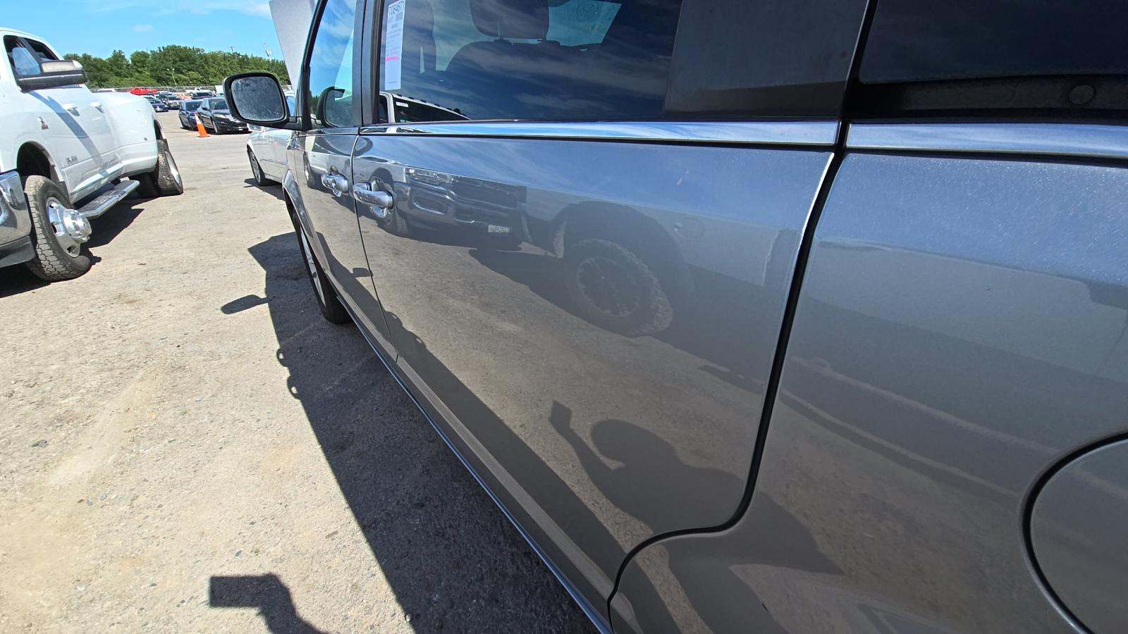 2019 Dodge Grand Caravan SXT FWD
