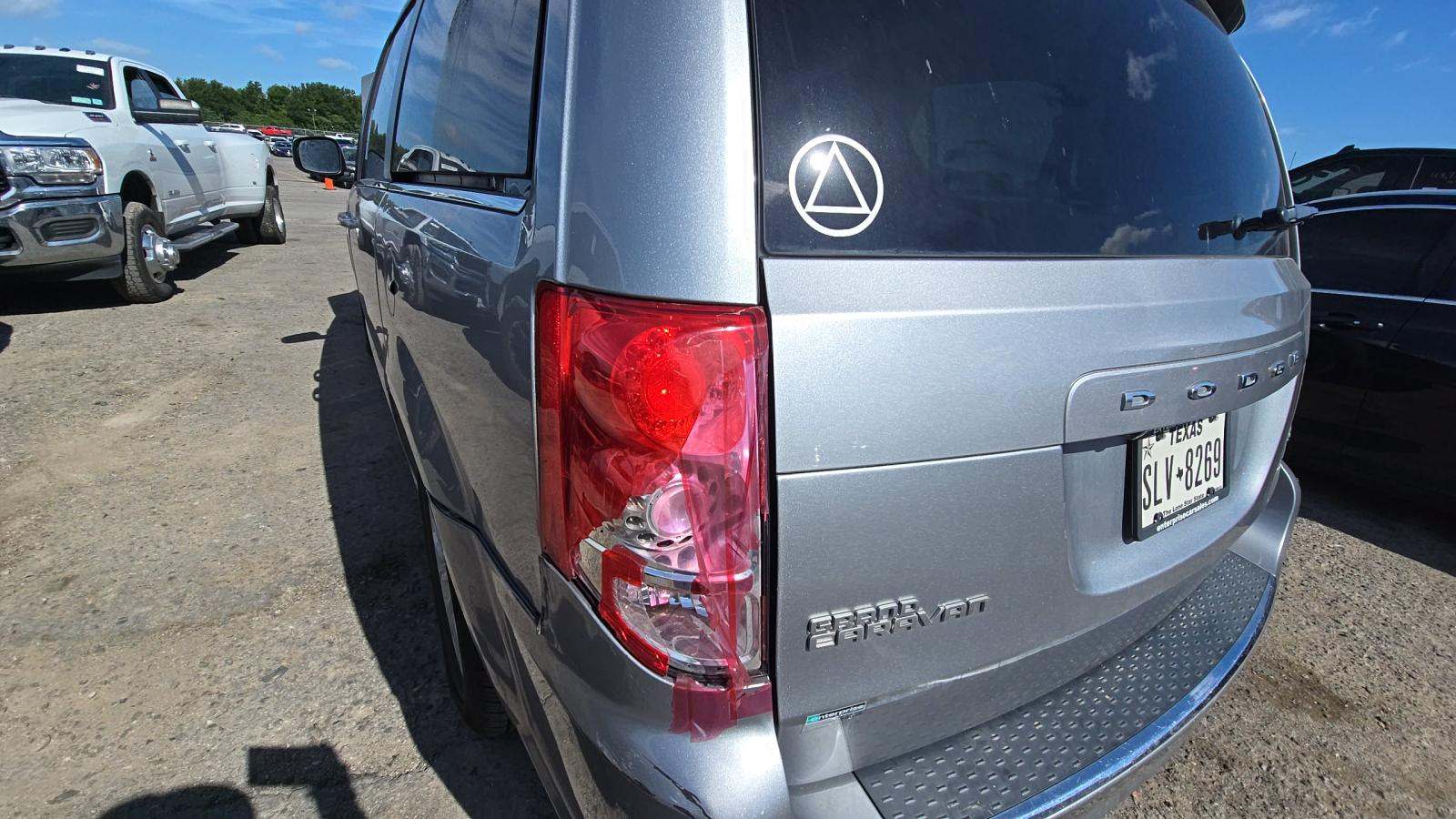 2019 Dodge Grand Caravan SXT FWD