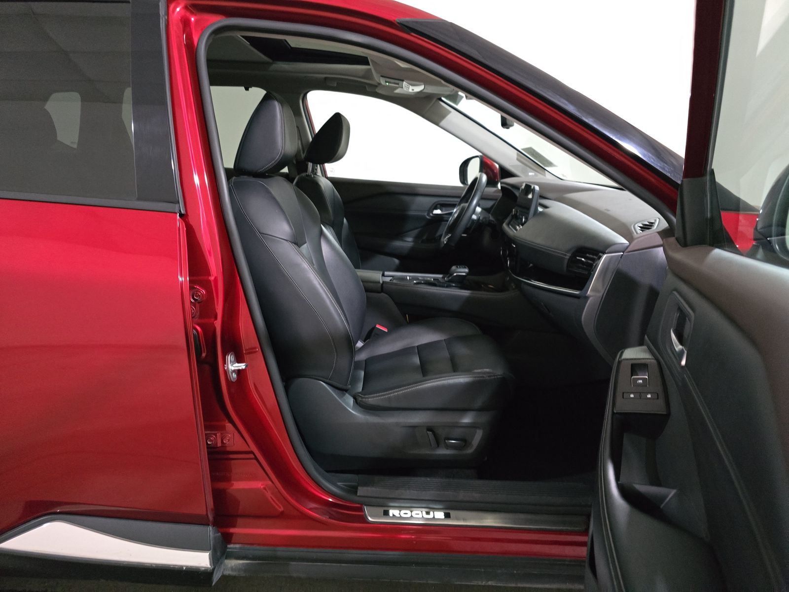 2022 Nissan Rogue SL FWD