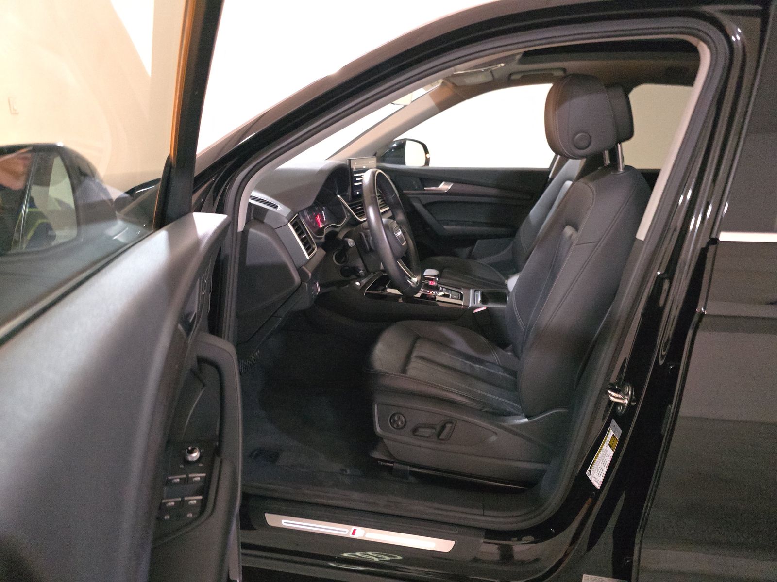 2022 Audi Q5 S line Premium AWD