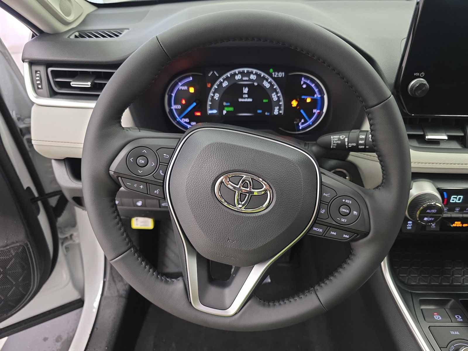 2025 Toyota RAV4 Hybrid XLE Premium AWD