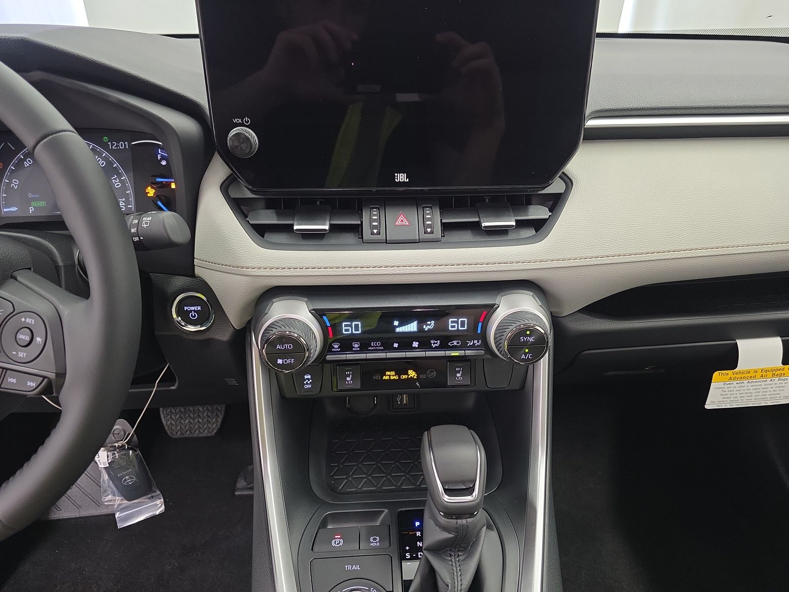 2025 Toyota RAV4 Hybrid XLE Premium AWD