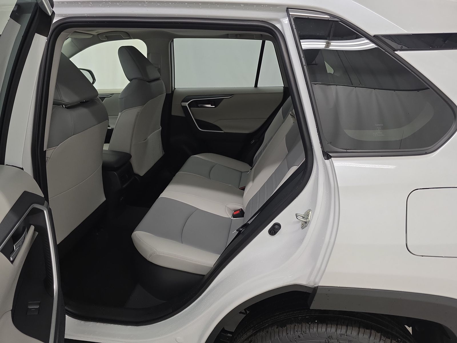 2025 Toyota RAV4 Hybrid XLE Premium AWD