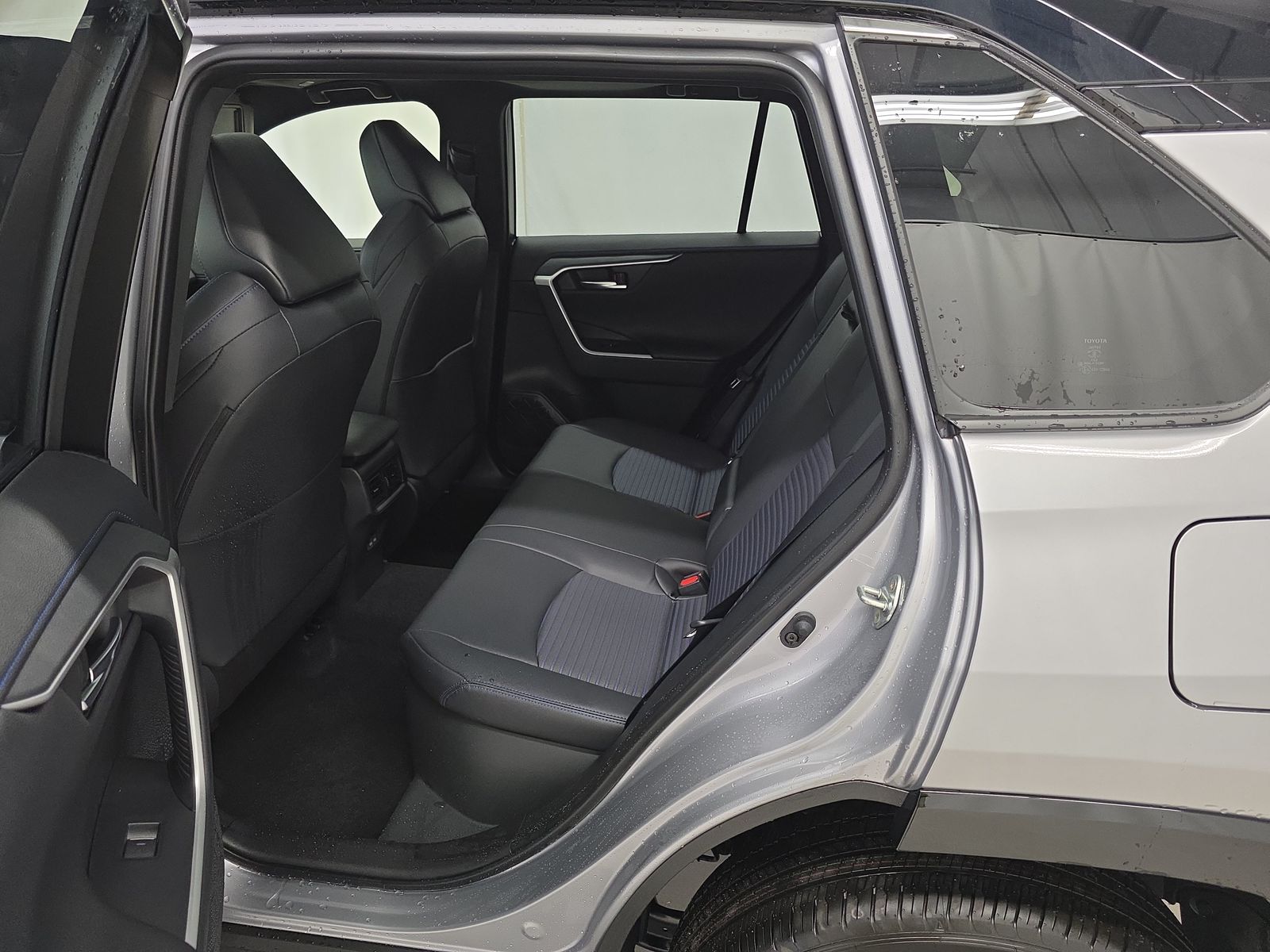 2025 Toyota RAV4 Hybrid XSE AWD