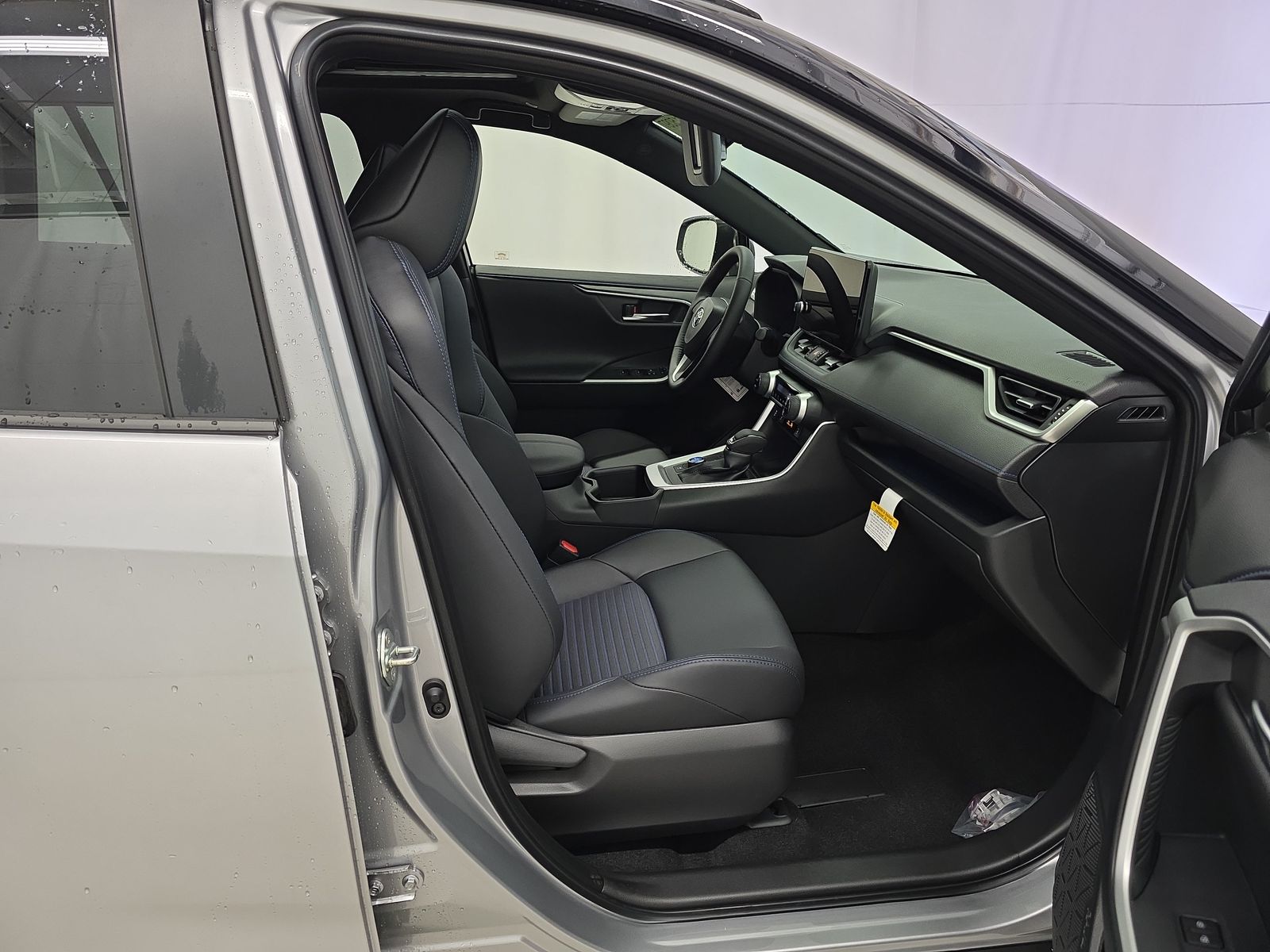 2025 Toyota RAV4 Hybrid XSE AWD