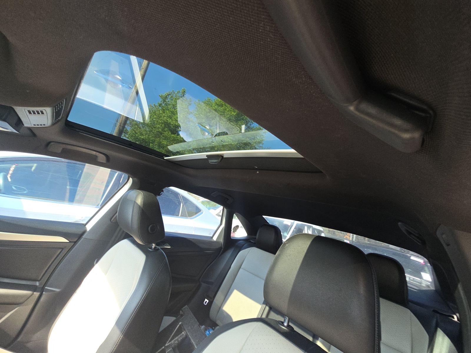2019 Volkswagen Jetta 1.4T R-Line FWD