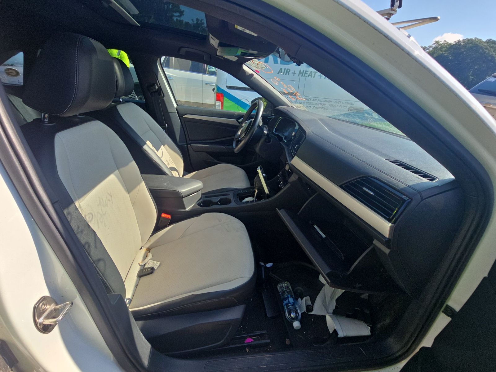 2019 Volkswagen Jetta 1.4T R-Line FWD
