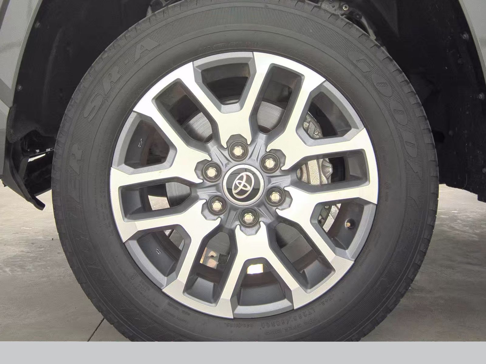 2022 Toyota Tundra Hybrid 1794 Edition AWD