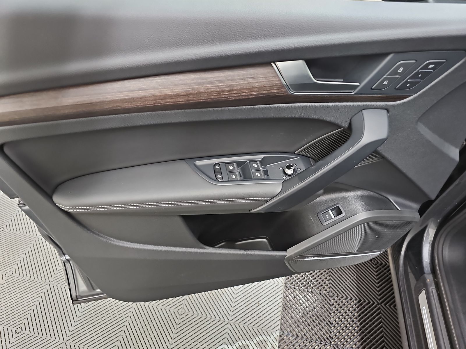 2024 Audi Q5 S line Premium Plus AWD