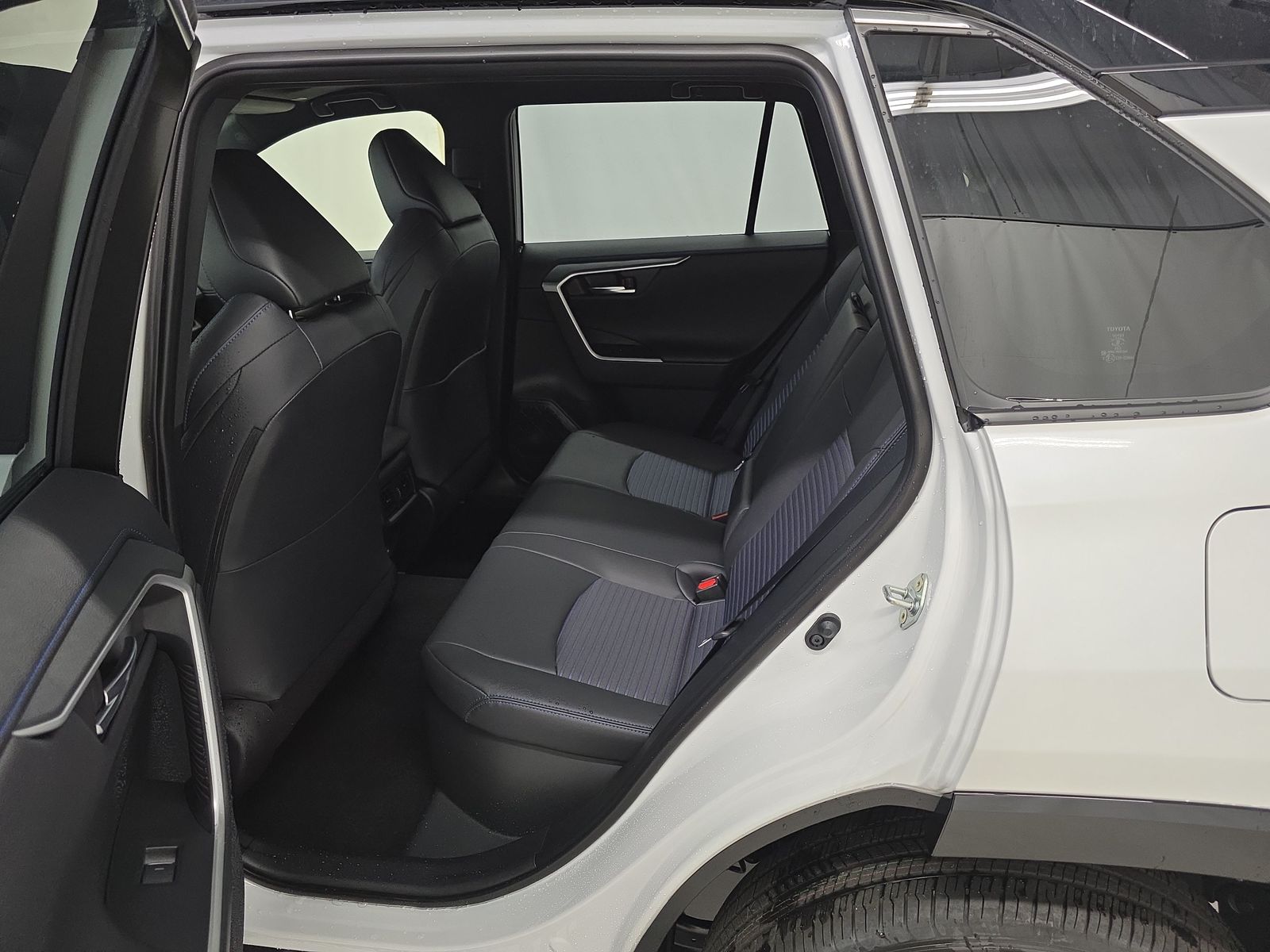 2025 Toyota RAV4 Hybrid XSE AWD