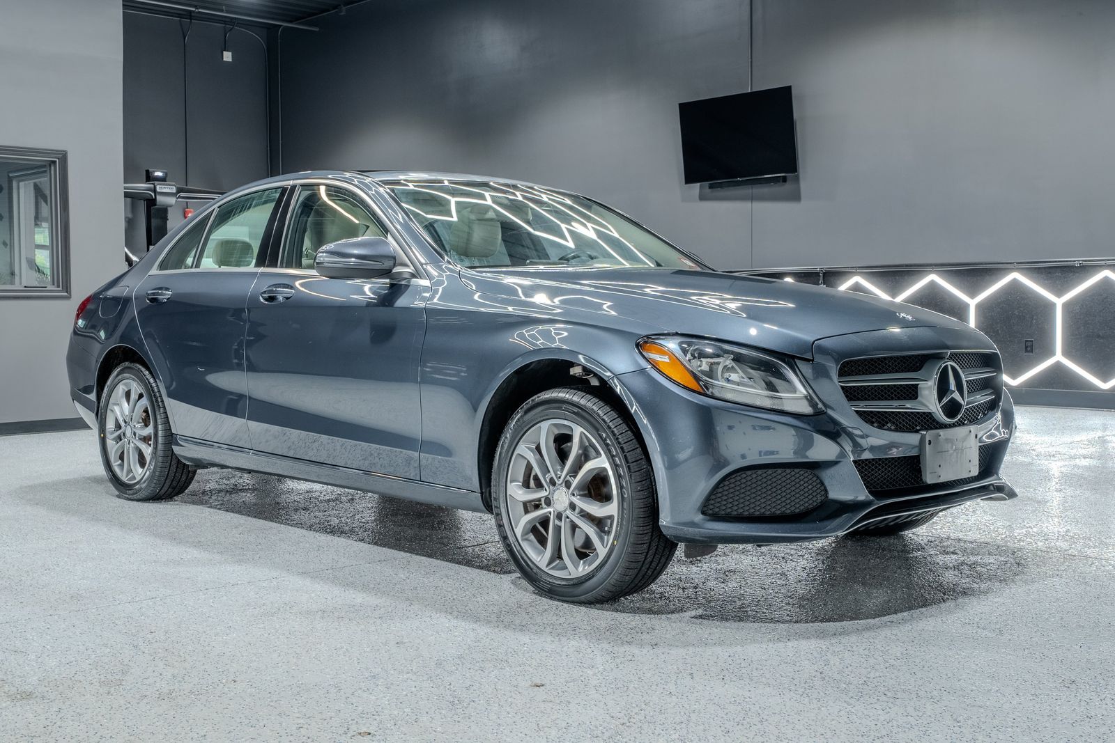 2016 Mercedes-Benz C 300 4MATIC