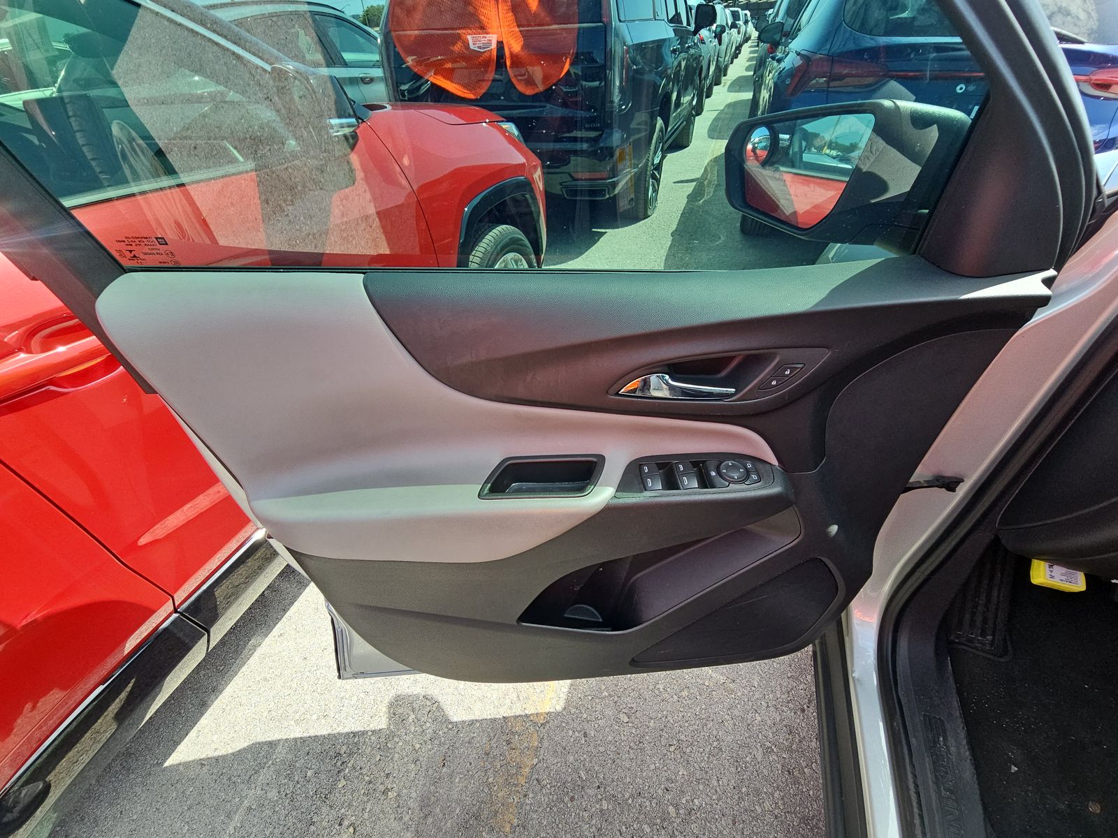 2022 Chevrolet Equinox LS FWD