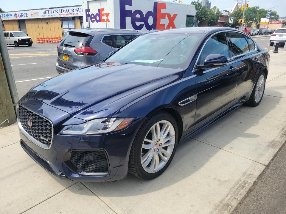 2022 Jaguar XF R-Dynamic SE AWD
