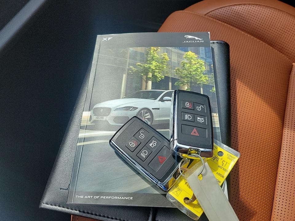 2022 Jaguar XF R-Dynamic SE AWD