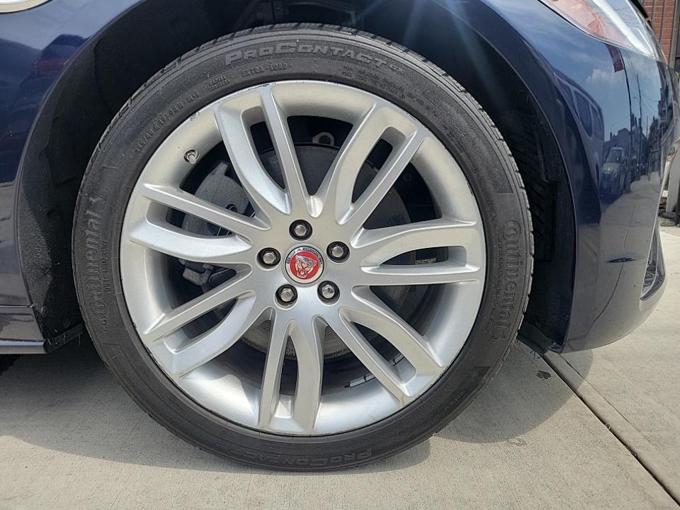 2022 Jaguar XF R-Dynamic SE AWD