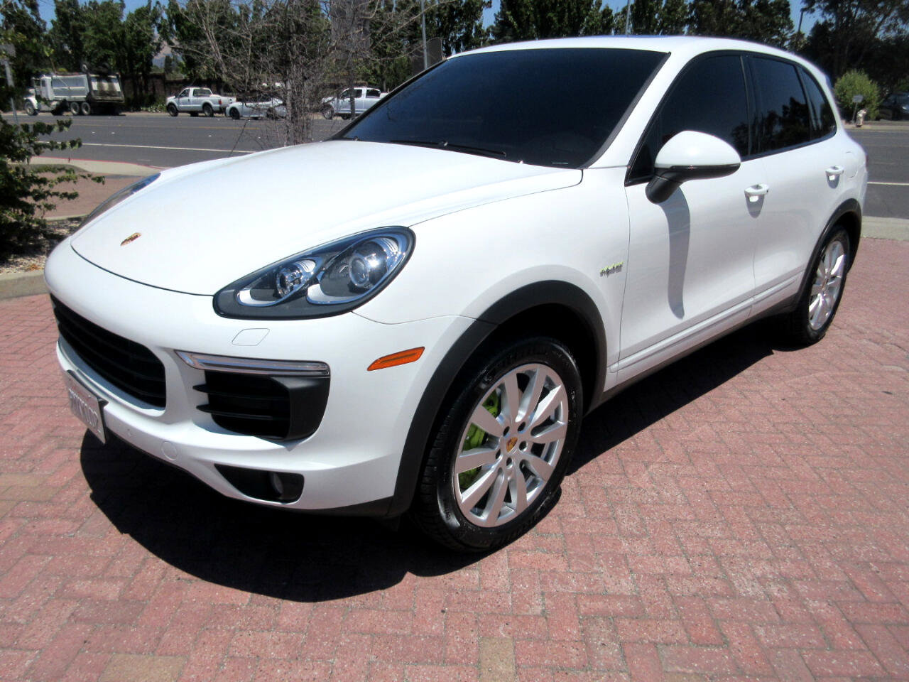 2017 Porsche Cayenne S E-Hybrid Platinum Ed